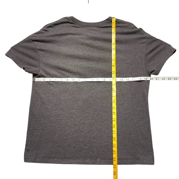 NEW Disney Aladdin Flying Carpet Graphic T-Shirt Gray Kids XL Excellent - Picture 4 of 6